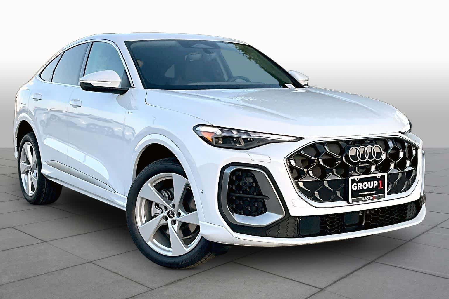 New 2026 Audi Q5 Premium Plus AWD/4WD image 2