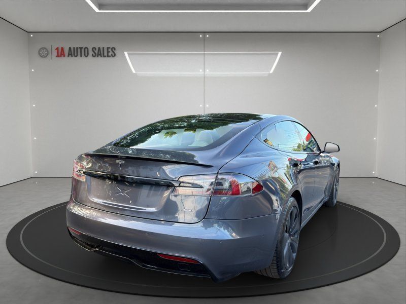 Used 2022 Tesla Model S Plaid AWD/4WD image 5