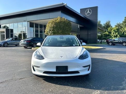 Used 2023 Tesla Model 3 Standard Range RWD image 3