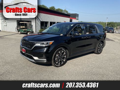 Used 2022 Kia Carnival EX FWD image 1