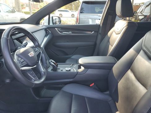 Used 2021 Cadillac XT5 Premium Luxury image 21