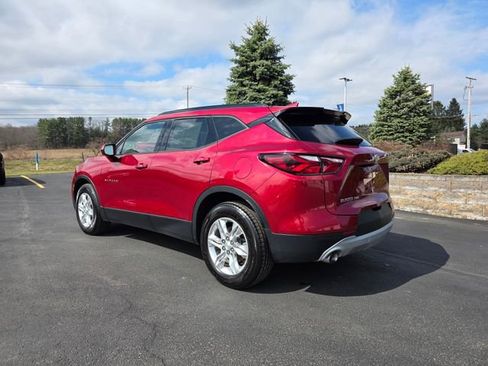 Used 2019 Chevrolet Blazer LT image 2