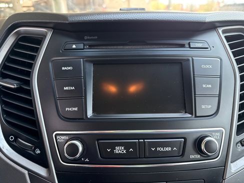 Used 2018 Hyundai Santa Fe Sport image 10