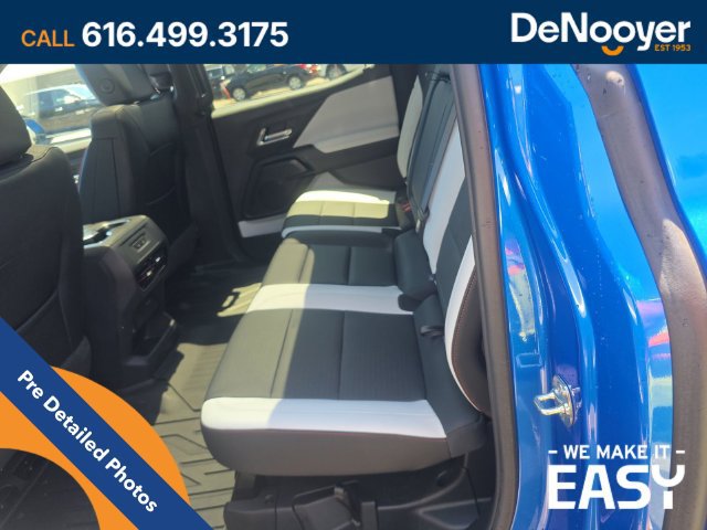 Used 2025 Chevrolet Silverado EV RST AWD/4WD image 14