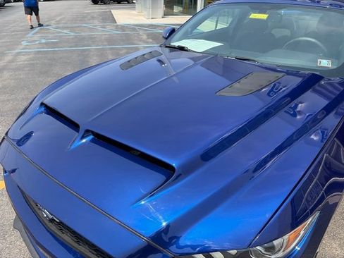 Used 2015 Ford Mustang Coupe w/ Equipment Group 051A RWD image 6