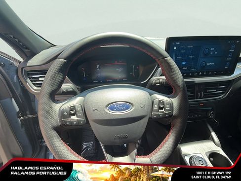 Used 2025 Ford Escape ST-Line w/ Tech Pack #1 FWD image 16