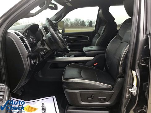 Used 2023 RAM 3500 Laramie image 27