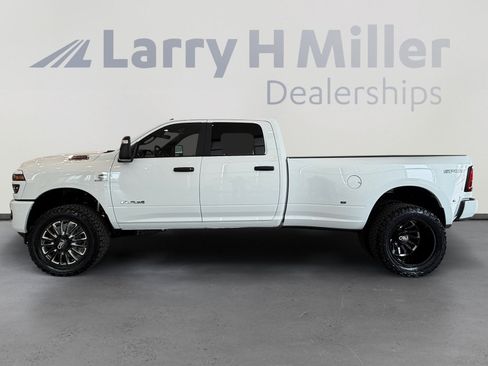 New 2026 RAM 3500 Big Horn AWD/4WD image 2