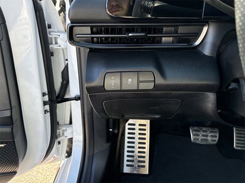 Used 2025 Hyundai Elantra N image 20