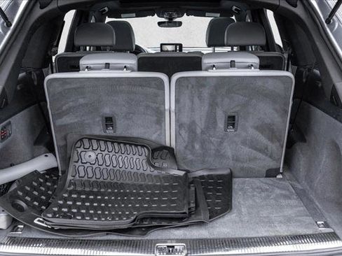 Used 2019 Audi Q7 2.0T Premium w/ Convenience Package AWD/4WD image 24