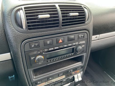 Used 2005 Porsche Cayenne S AWD/4WD image 25