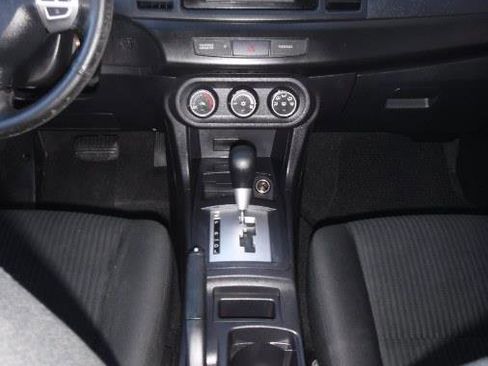 Used 2015 Mitsubishi Lancer DE image 7