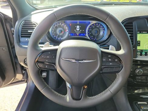 Used 2023 Chrysler 300 S RWD image 28