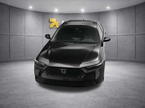 Used 2023 Honda Accord Sport image 49