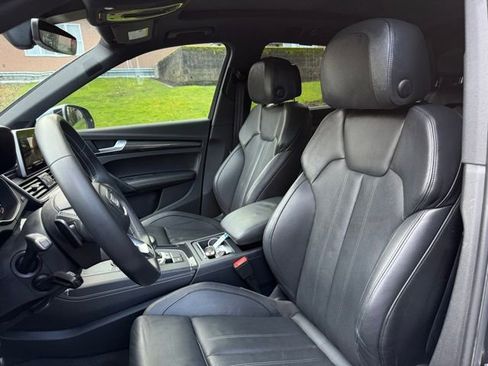 Used 2018 Audi SQ5 Prestige w/ Prestige Package image 20