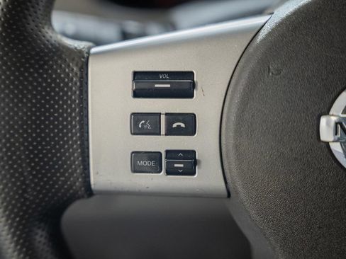Used 2021 Nissan Frontier SV RWD image 27