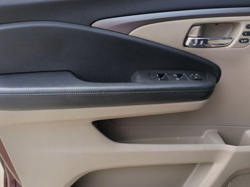 Used 2020 Honda Pilot EX-L image 11