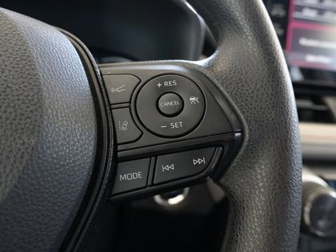 Used 2019 Toyota RAV4 Adventure image 14