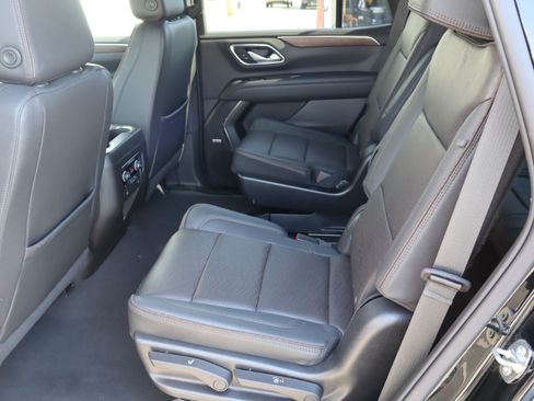 Used 2022 Chevrolet Tahoe High Country AWD/4WD image 33