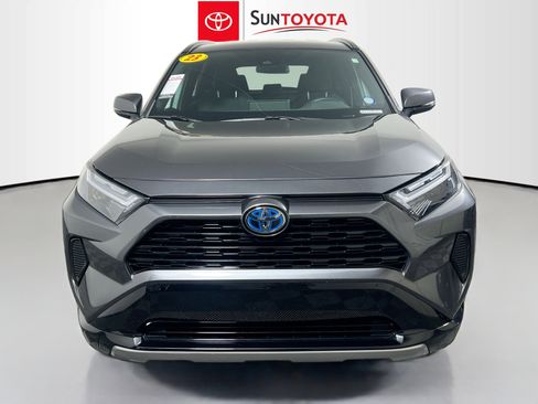Used 2023 Toyota RAV4 SE image 10