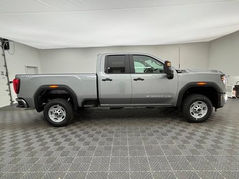 New 2026 GMC Sierra 2500 Pro w/ 1SA Pro Safety Plus Package AWD/4WD image 5