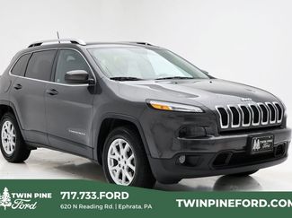 Used 2017 Jeep Cherokee Latitude w/ True North Edition video 1