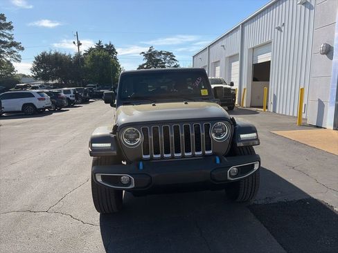 Used 2023 Jeep Wrangler Unlimited Sahara w/ Cold Weather Group image 2