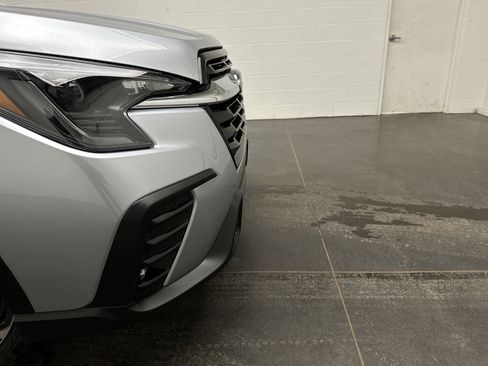 New 2026 Subaru Ascent Limited image 2