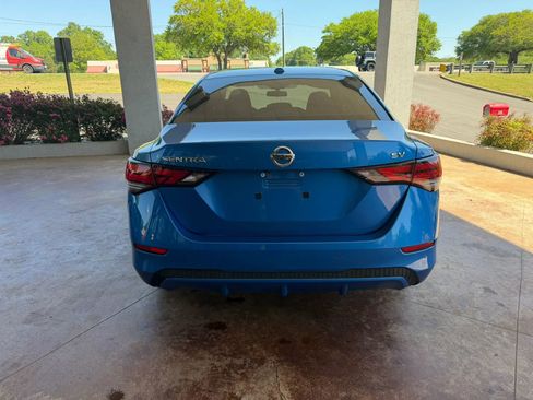 Used 2022 Nissan Sentra SV w/ All-Weather Package image 5