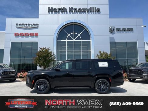 New 2026 Jeep Grand Wagoneer L 4WD image 2