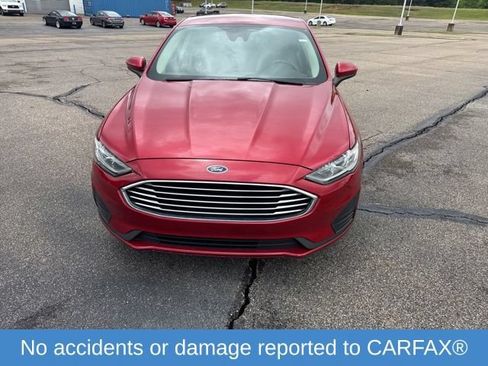Used 2020 Ford Fusion SE FWD image 2