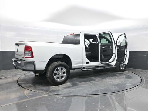 Used 2024 RAM 2500 Big Horn image 31
