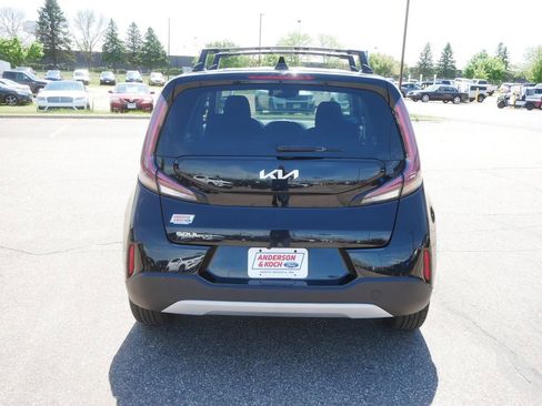 Used 2023 Kia Soul S FWD image 6