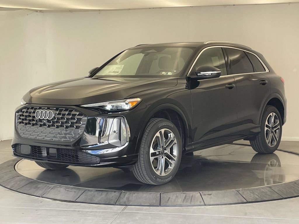 New 2026 Audi Q5 Premium Plus AWD/4WD image 1