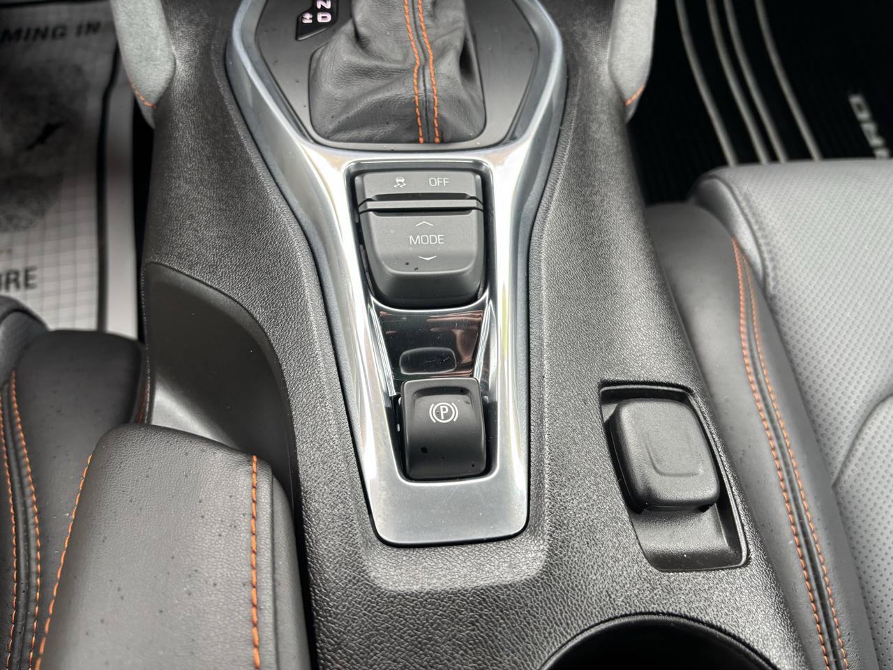 Used 2017 Chevrolet Camaro LT RWD image 35