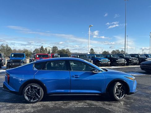 Used 2025 Kia K4 GT-Line image 2