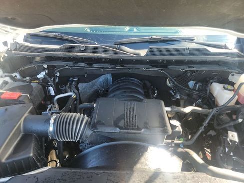 Used 2025 Chevrolet Silverado 2500 Custom w/ Custom Value Package image 15