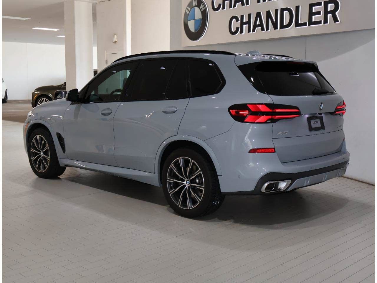 Certified 2024 BMW X5 xDrive40i w/ Executive Package AWD/4WD image 5