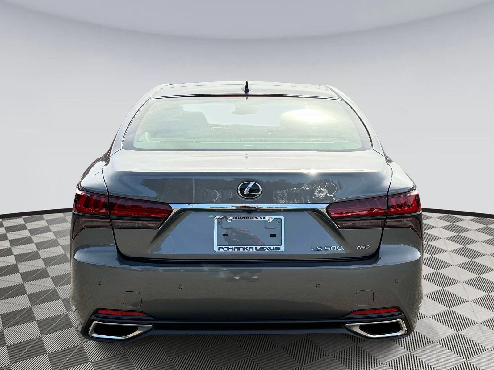 Used 2023 Lexus LS 500 AWD w/ Interior Upgrade Package image 3