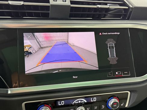 New 2025 Audi Q3 2.0T Premium w/ Convenience Package image 28