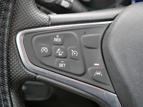 Used 2022 Chevrolet Equinox LT image 32