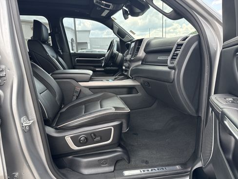 Used 2022 RAM 1500 Laramie w/ Sport Appearance Package RWD image 13
