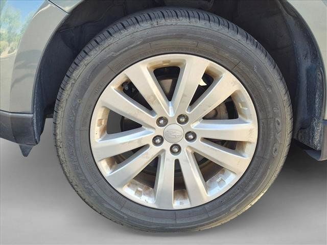 Used 2013 Subaru Forester 2.5X Limited AWD/4WD image 10