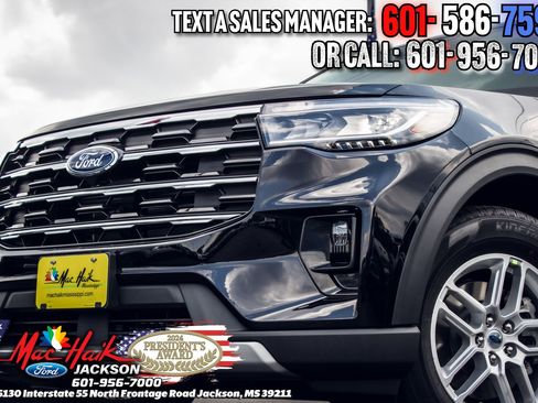 Certified 2025 Ford Explorer Active w/ Active Comfort Package RWD image 5