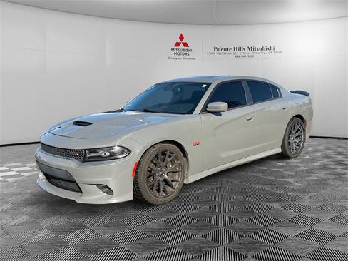 Used 2017 Dodge Charger R/T Scat Pack w/ Dynamics Package image 1