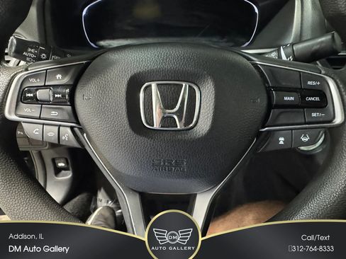 Used 2018 Honda Accord EX image 16