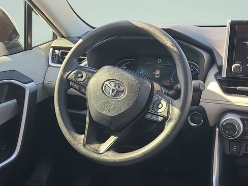 Certified 2025 Toyota RAV4 XLE AWD/4WD image 12