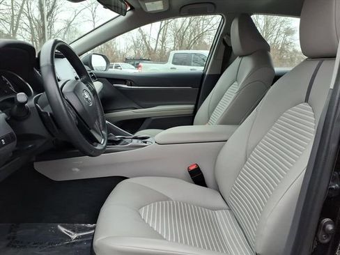 Certified 2023 Toyota Camry SE image 16