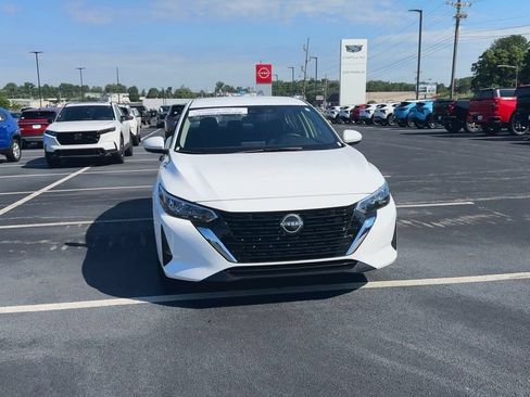 Used 2024 Nissan Sentra S FWD image 3