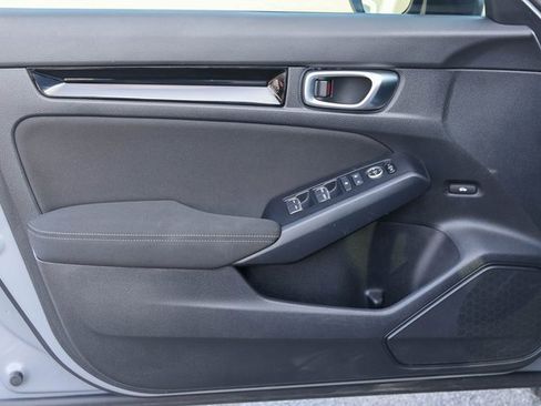 Used 2025 Honda Civic Sport Touring image 9